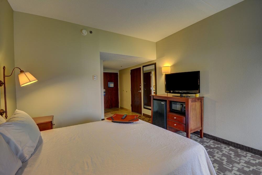 Hampton Inn By Hilton Indianapolis-South Southport Экстерьер фото