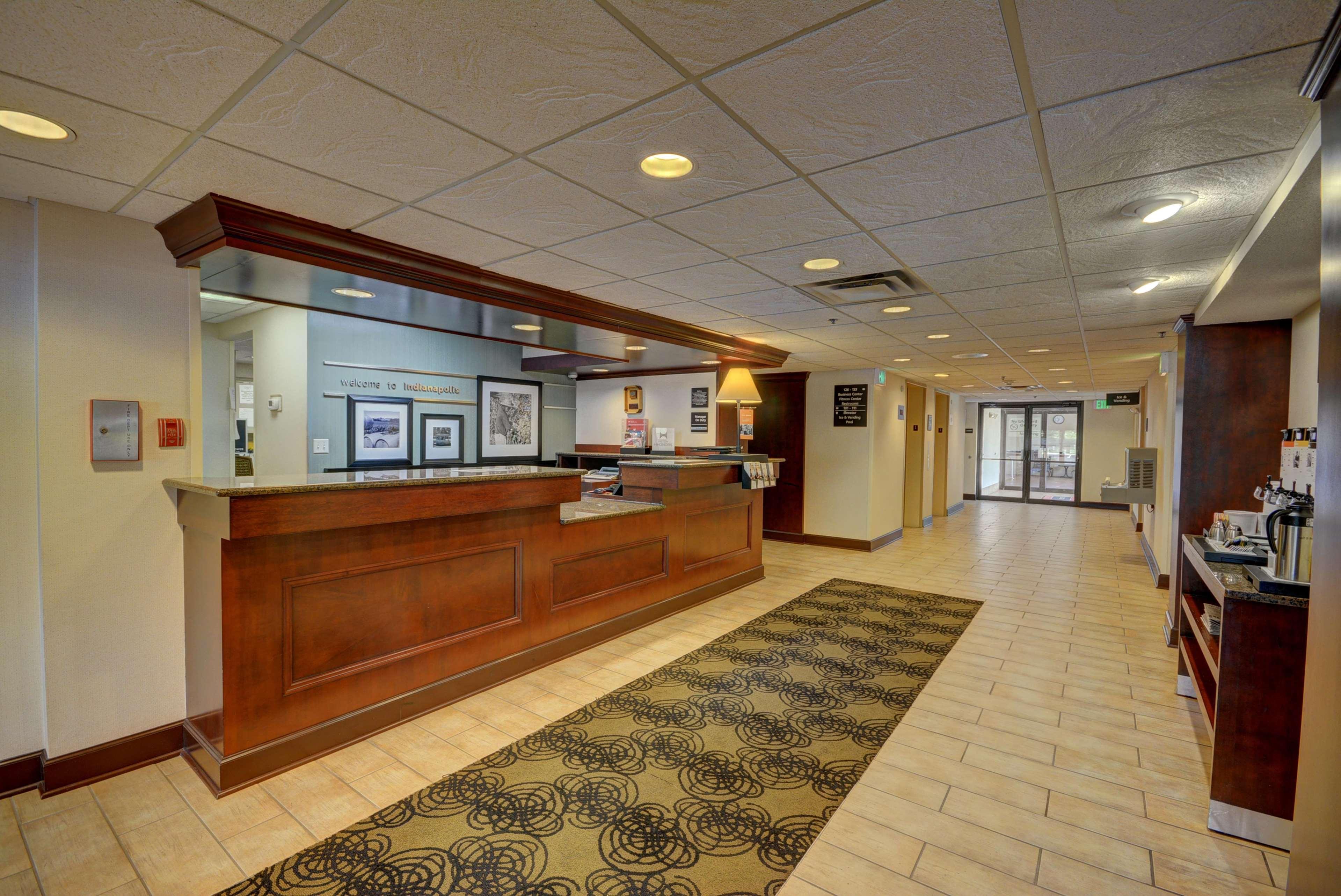 Hampton Inn By Hilton Indianapolis-South Southport Экстерьер фото