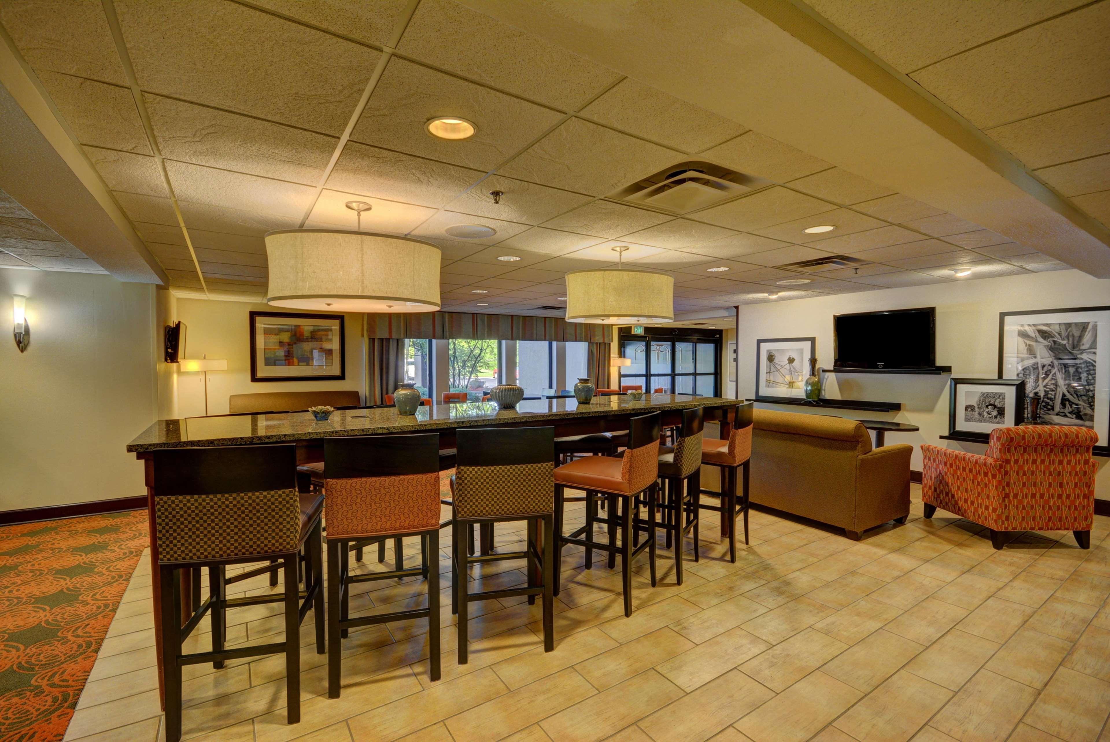 Hampton Inn By Hilton Indianapolis-South Southport Экстерьер фото