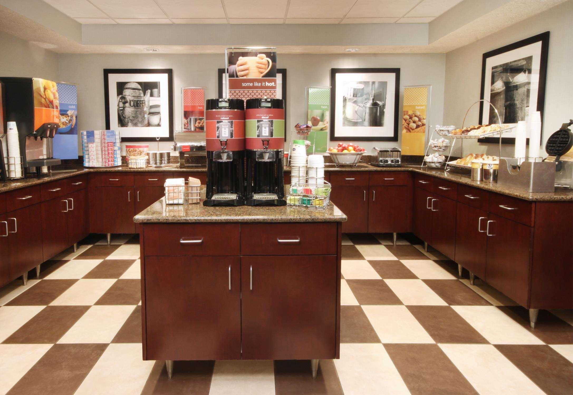 Hampton Inn By Hilton Indianapolis-South Southport Экстерьер фото