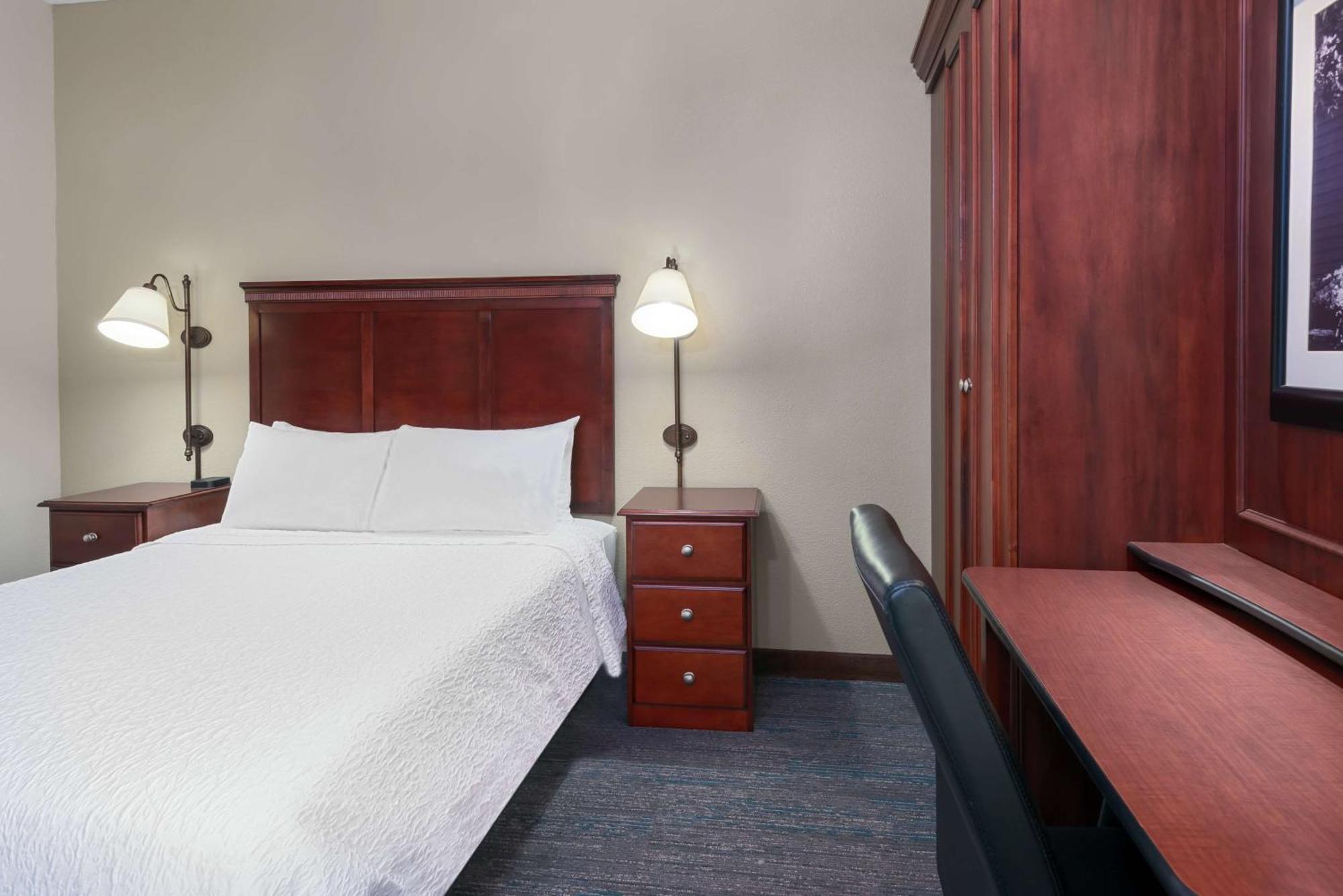 Hampton Inn By Hilton Indianapolis-South Southport Экстерьер фото